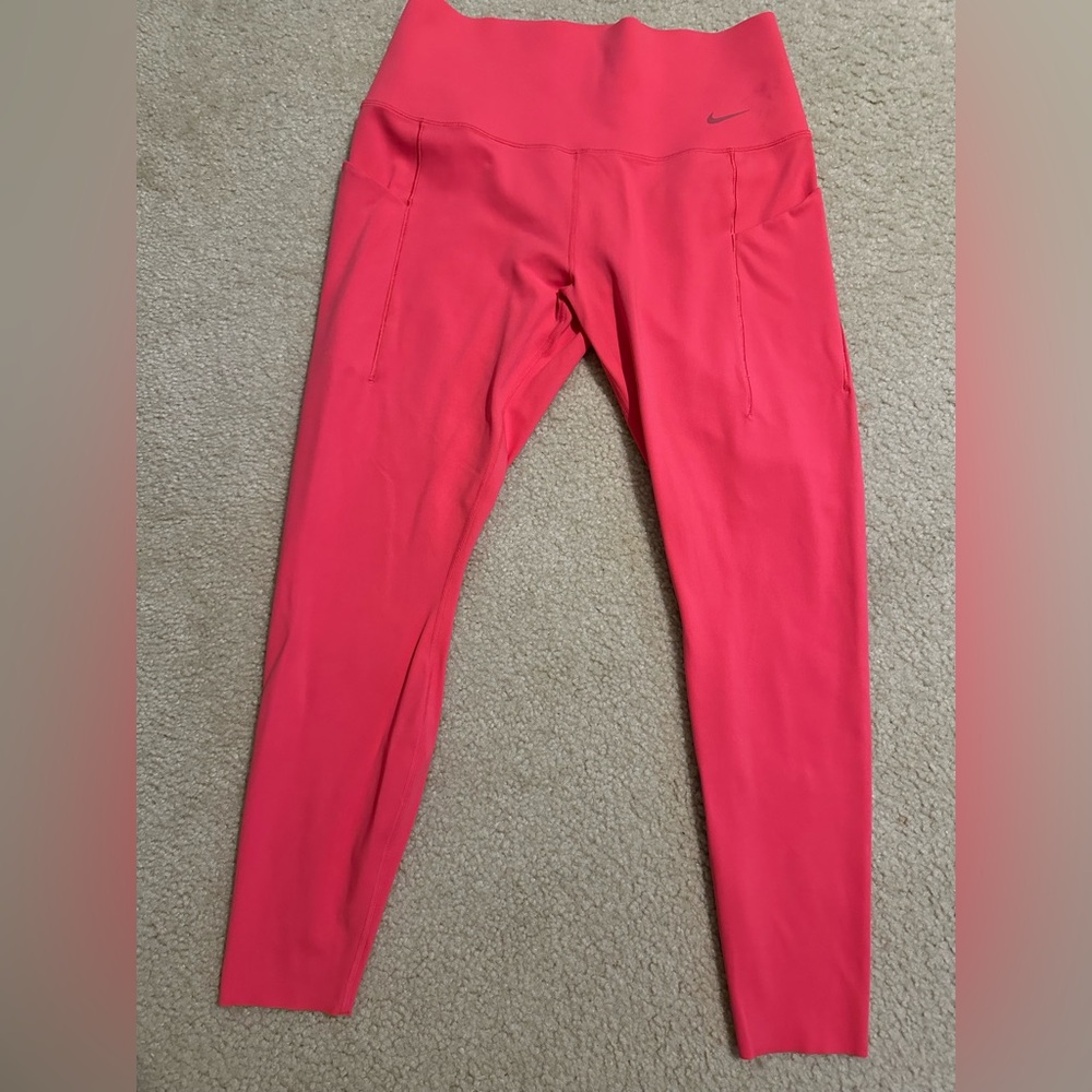 Nike Universa Medium-Support High-Waisted Full-Length Leggings with Pockets